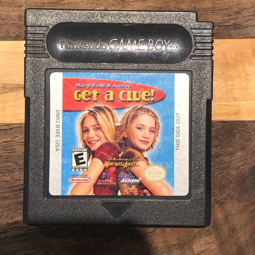 3/$40 Nintendo Game Boy - Mary Kate & Ashley Get a Clue Game